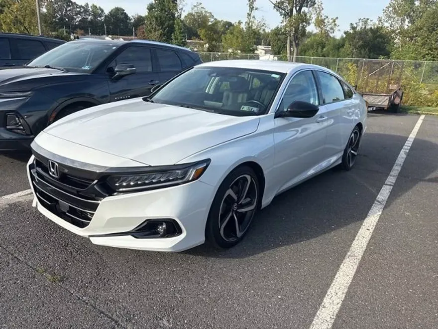 2022 Honda Accord Sport SE photo 1