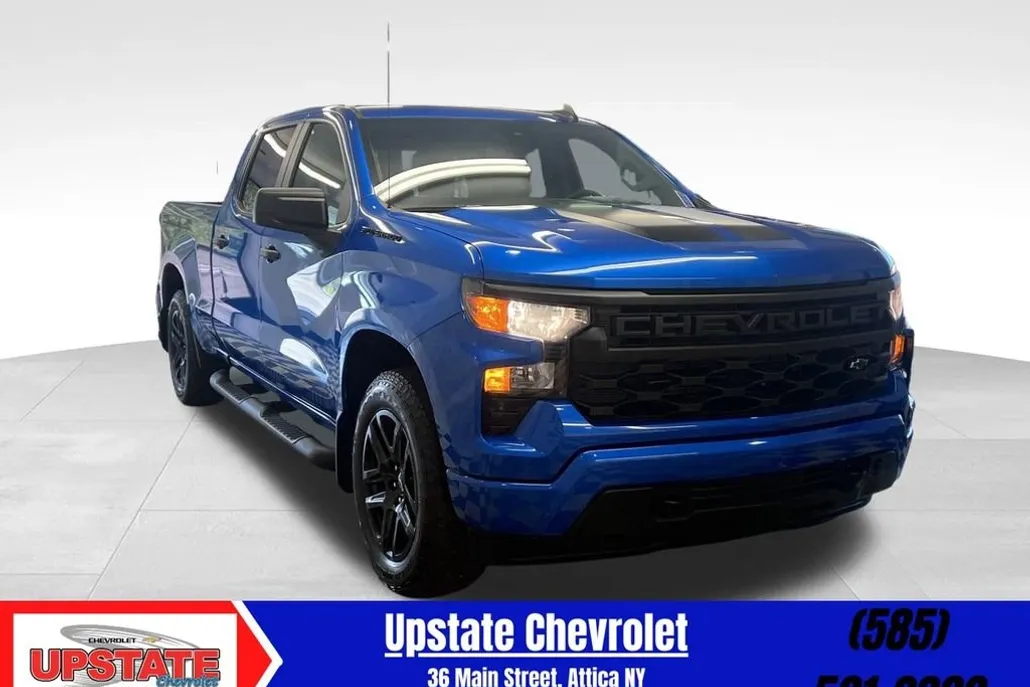 2023 Chevrolet Silverado 1500 Custom photo 1