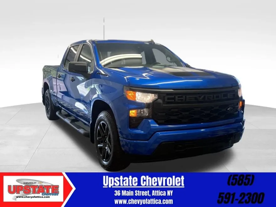 2023 Chevrolet Silverado 1500 Custom photo 1