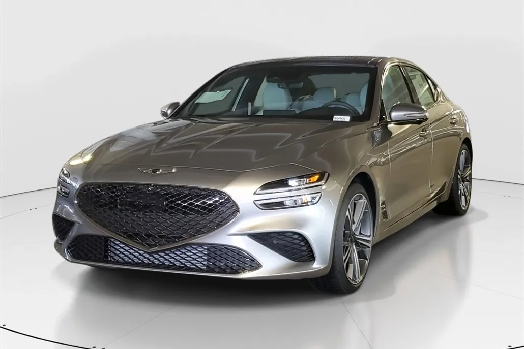 2025 Genesis G70 3.3T Sport Advanced photo 1