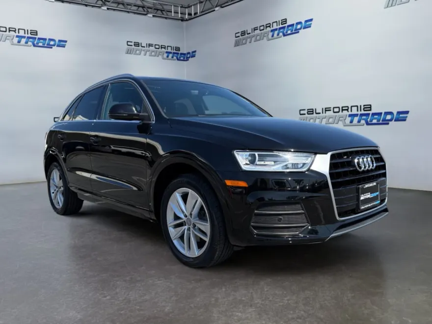 2016 Audi Q3 Premium Plus photo 1