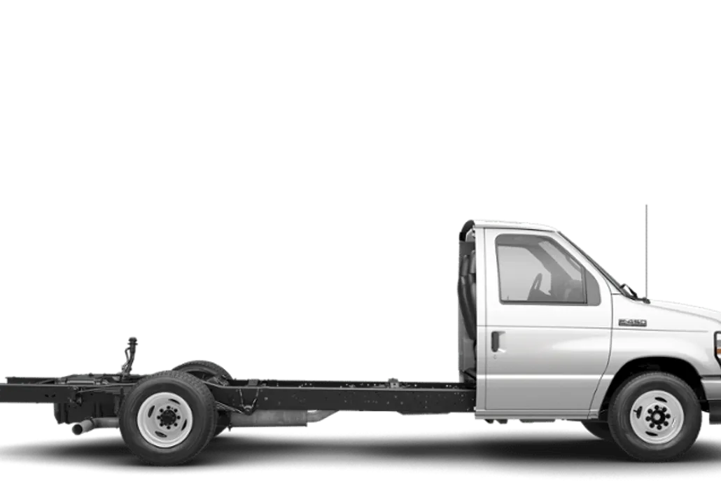 2024 Ford E-450 photo 1