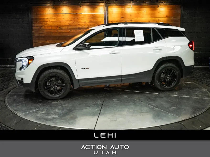 2023 Gmc Terrain AT4 photo 1