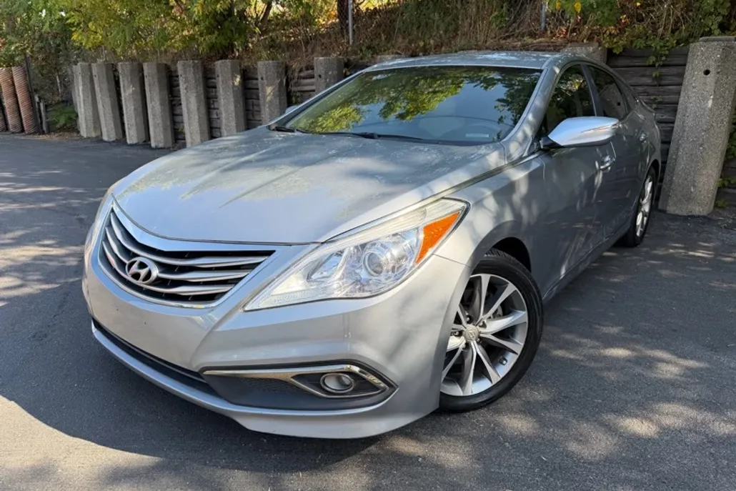 2016 Hyundai Azera Base photo 1