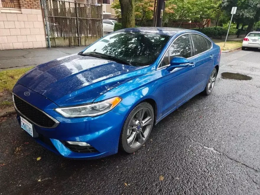 2017 Ford Fusion Sport photo 1