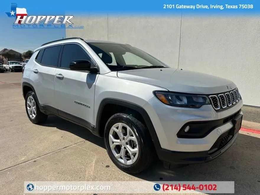 2024 Jeep Compass North Edition Latitude photo 1