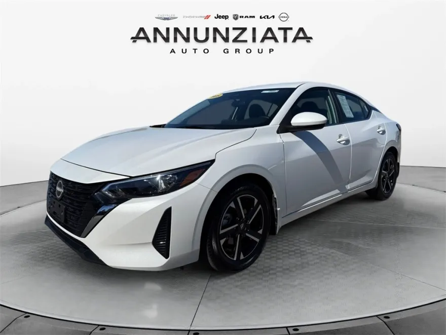 2025 Nissan Sentra SV photo 1