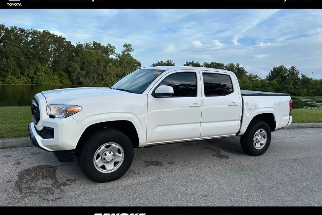 2022 Toyota Tacoma SR photo 1