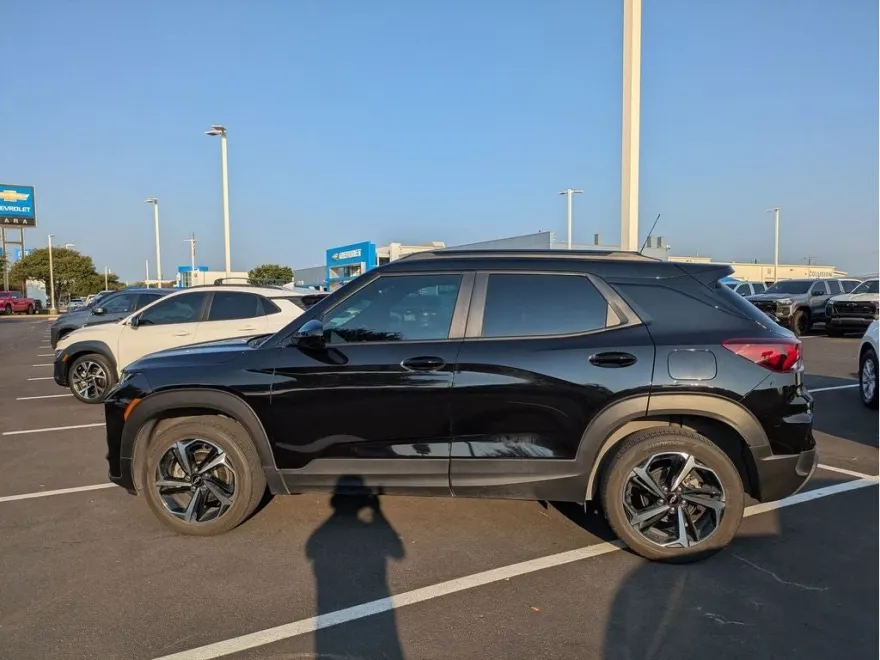 2023 Chevrolet Trailblazer RS photo 1