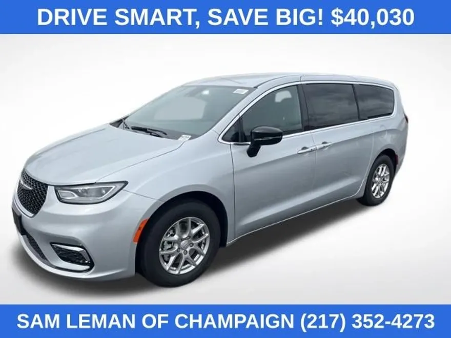 2026 Chrysler Pacifica photo 1