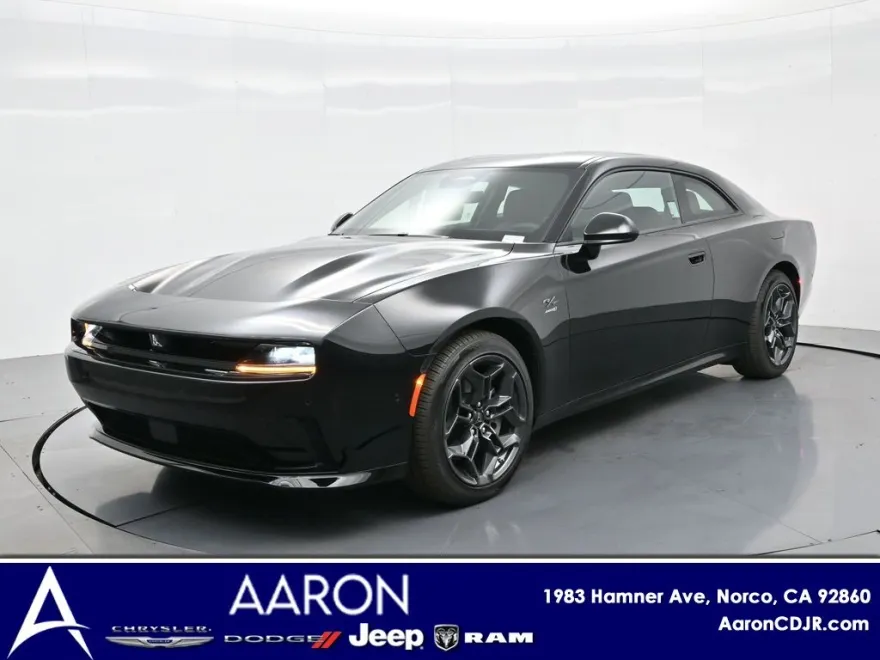 2025 Dodge Charger R/T photo 1