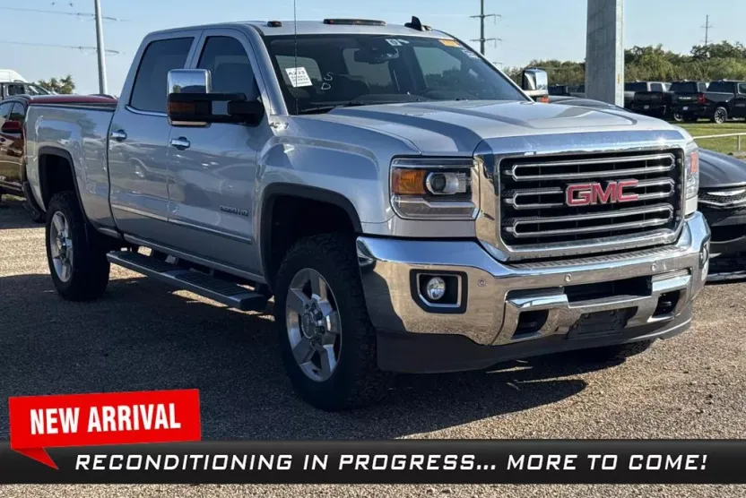 2016 Gmc Sierra SLT photo 1
