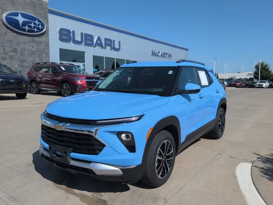 2024 Chevrolet Trailblazer LT photo 1