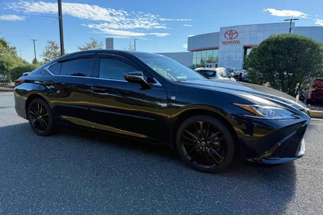 2021 Lexus ES 350 F SPORT photo 1