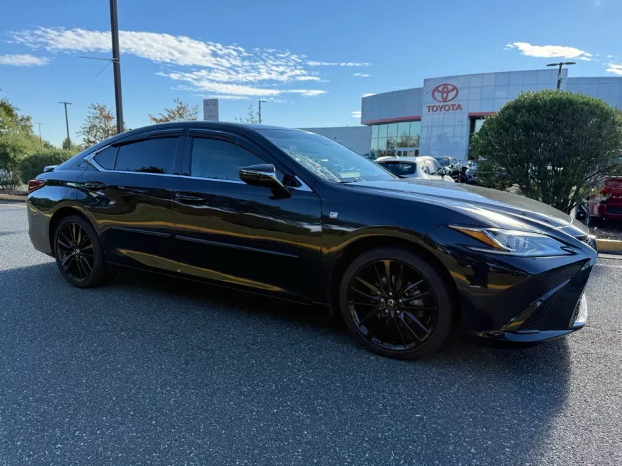 2021 Lexus ES 350 F SPORT photo 1