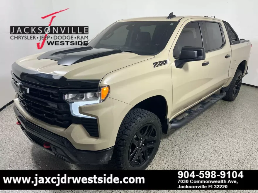 2023 Chevrolet Silverado 1500 LT Trail Boss photo 1