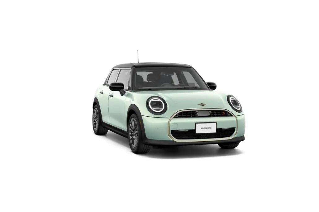 2025 Mini Cooper 4 Door Hardtop S photo 1