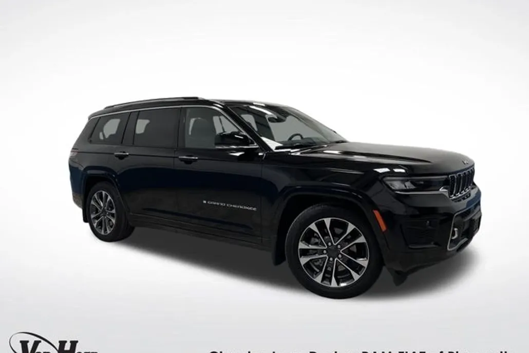 2024 Jeep Grand Cherokee Overland photo 1