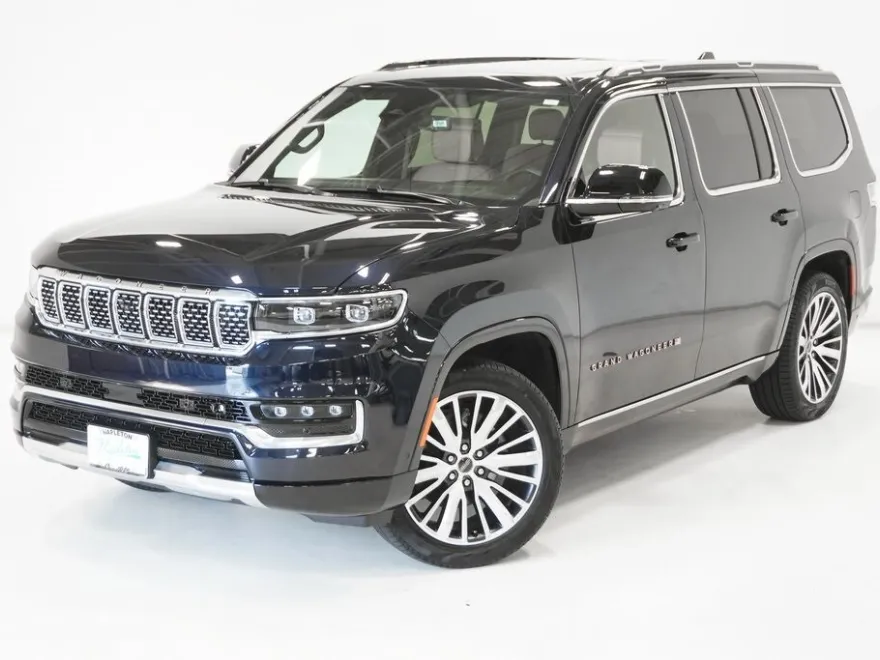 2024 Jeep Grand Wagoneer III photo 1