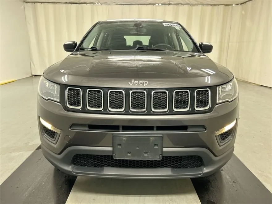 2020 Jeep Compass Sport photo 1
