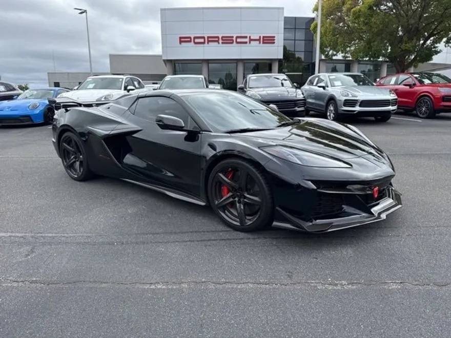 2024 Chevrolet Corvette Stingray Z06 3LZ Convertible photo 1