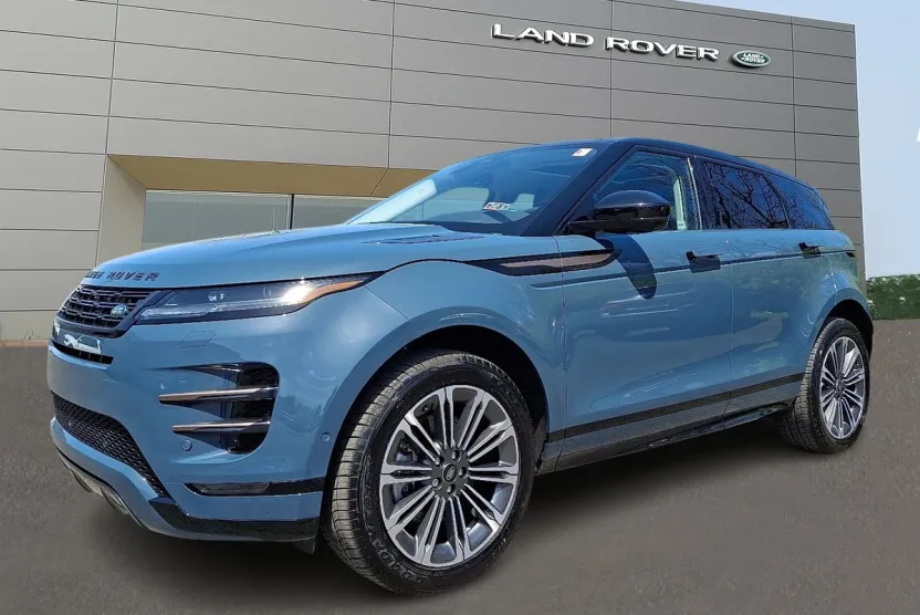 2025 Land Rover Range Rover Evoque Dynamic SE photo 1