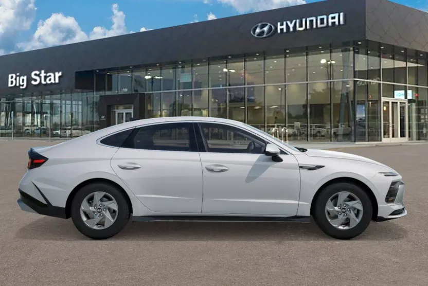 2026 Hyundai Sonata SE photo 1