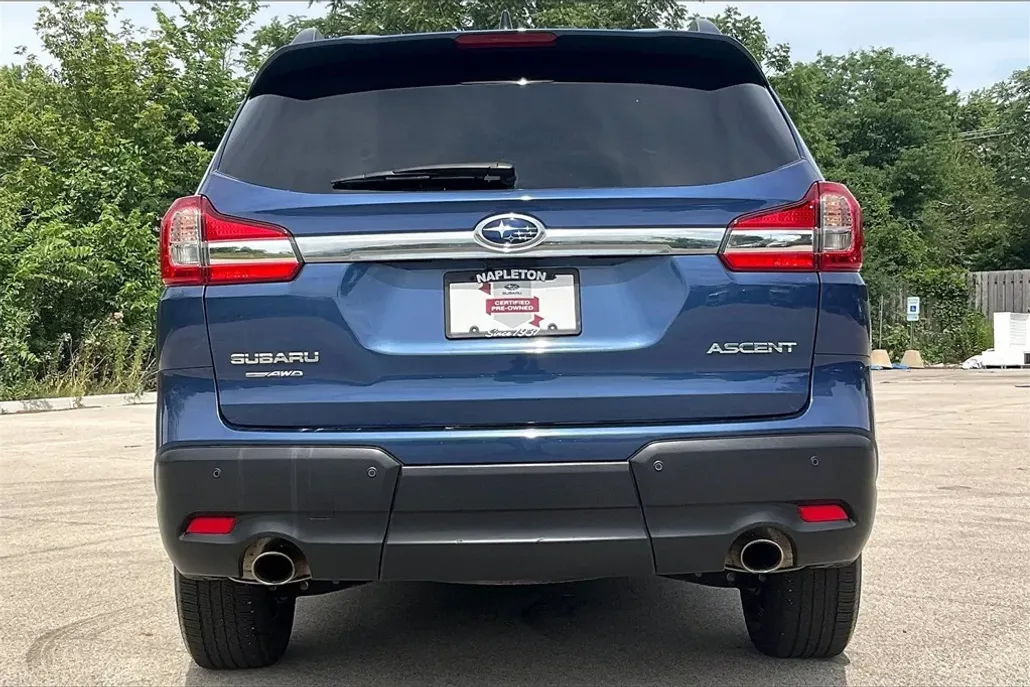 2022 Subaru Ascent Premium photo 1