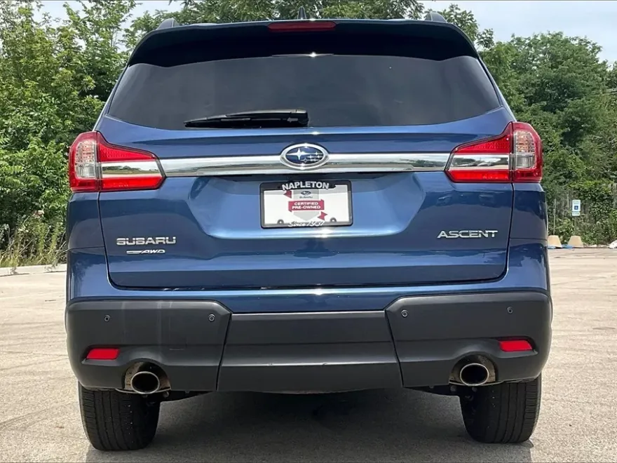 2022 Subaru Ascent Premium photo 1