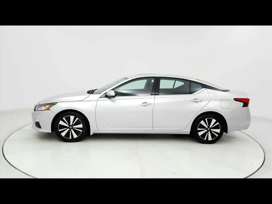 2019 Nissan Altima 2.5 SV photo 1