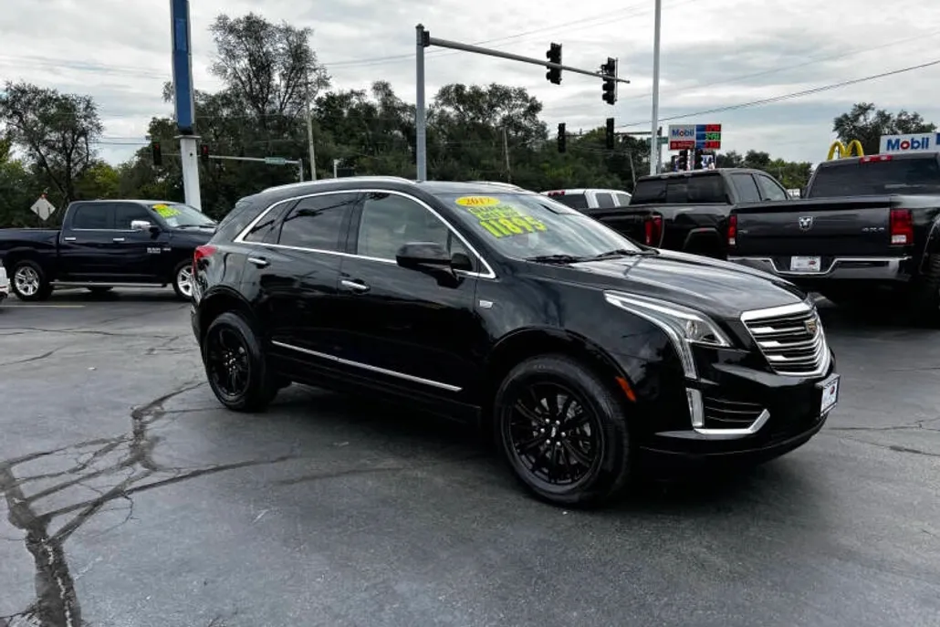 2017 Cadillac XT5 Base photo 1