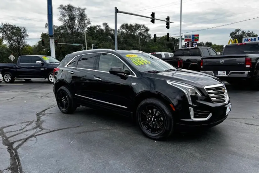 2017 Cadillac XT5 Base photo 1