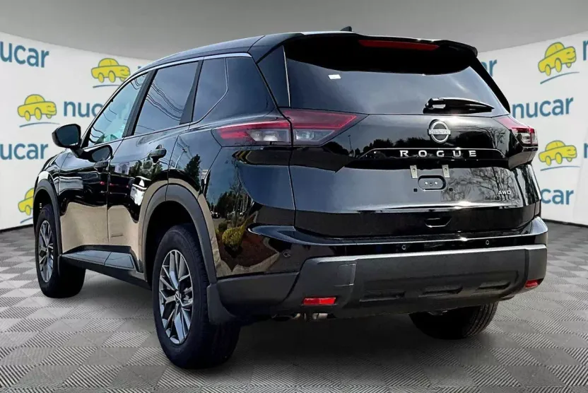 2025 Nissan Rogue S photo 1
