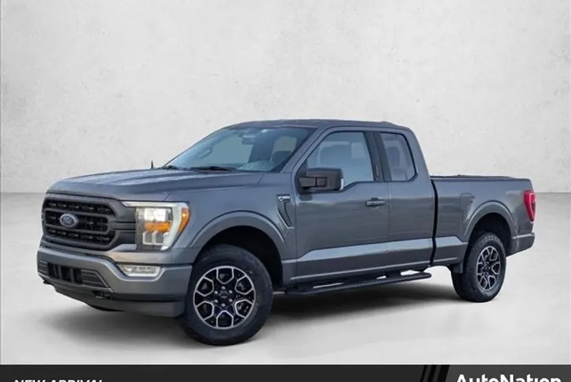 2023 Ford F-150 XLT photo 1