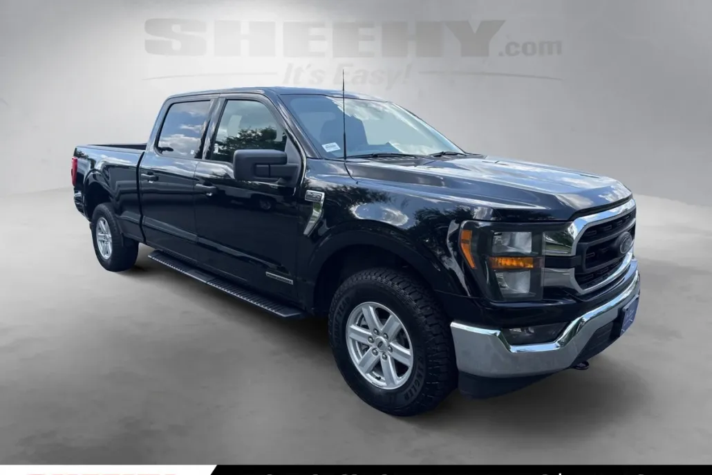 2023 Ford F-150 XLT photo 1