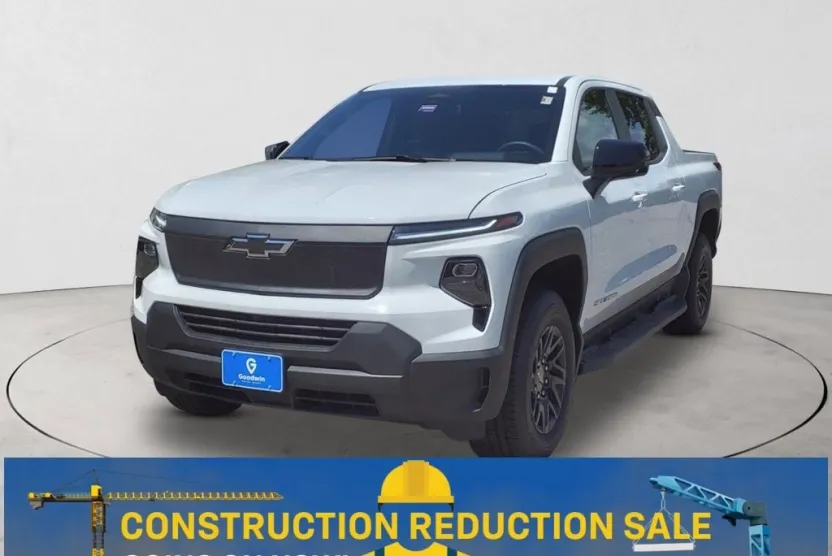 2024 Chevrolet Silverado EV Work Truck photo 1