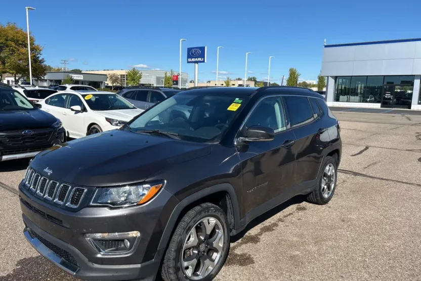2018 Jeep Compass Limited photo 1