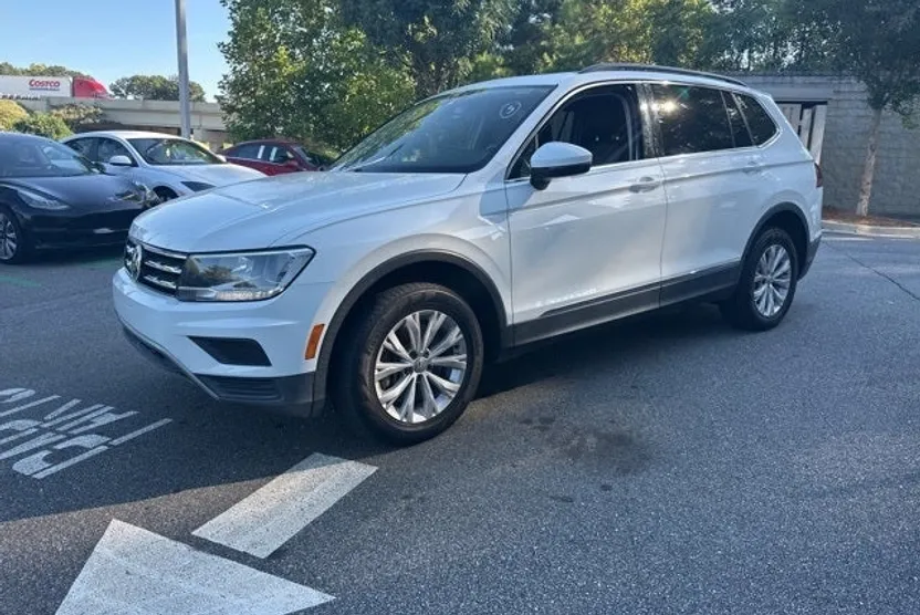 2018 Volkswagen Tiguan SE photo 1