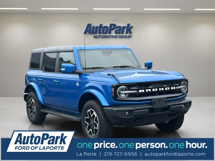 2024 Ford Bronco Outer Banks photo 1