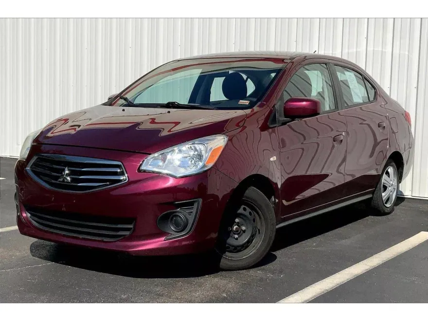 2019 Mitsubishi Mirage G4 ES photo 1