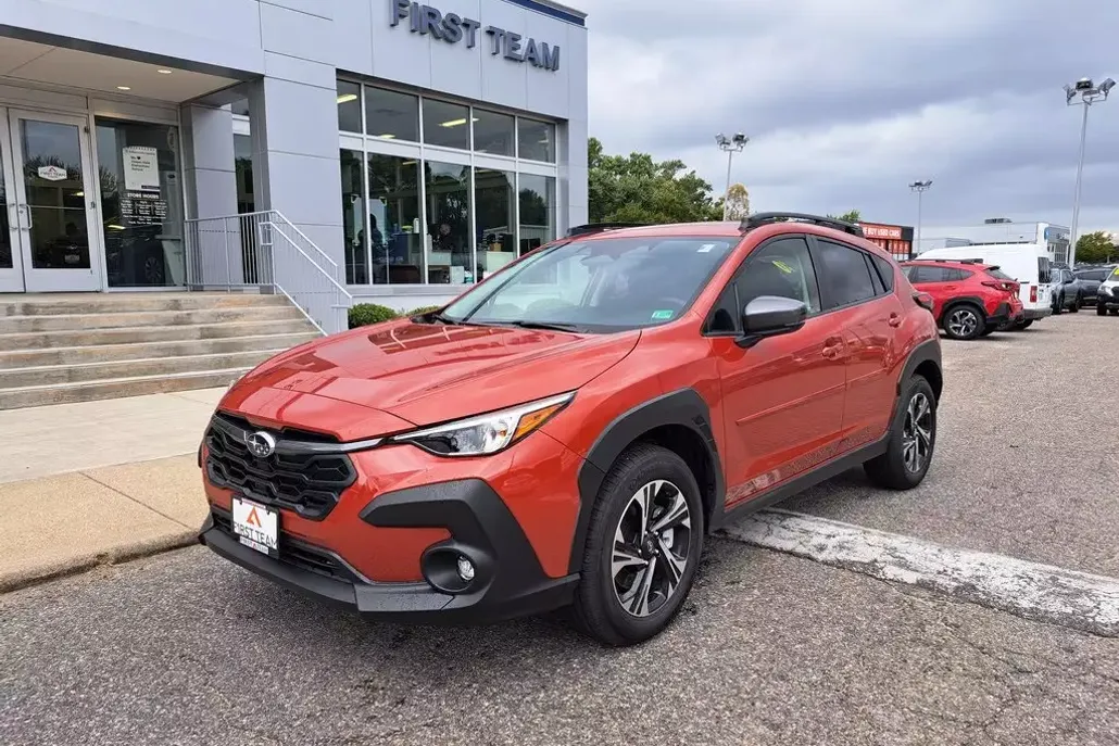 2025 Subaru Crosstrek Premium photo 1