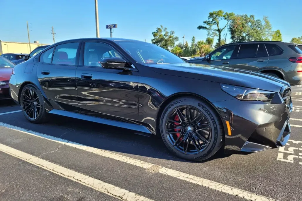 2026 Bmw M5 5 photo 1