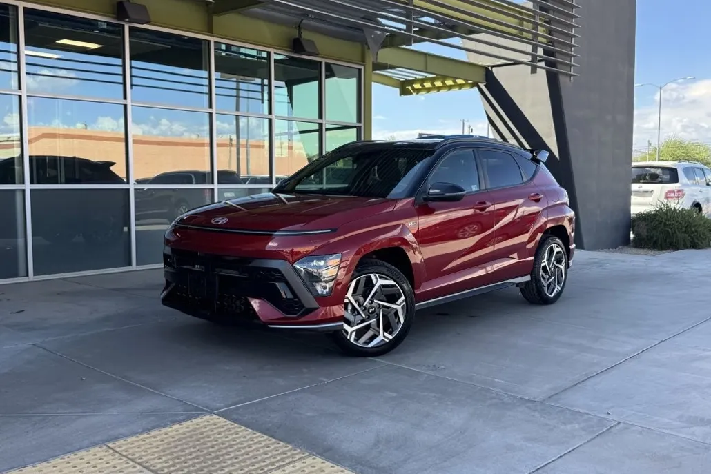 2024 Hyundai Kona N Line photo 1