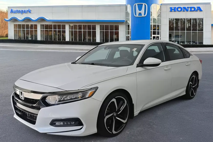 2018 Honda Accord Sport 1.5T photo 1