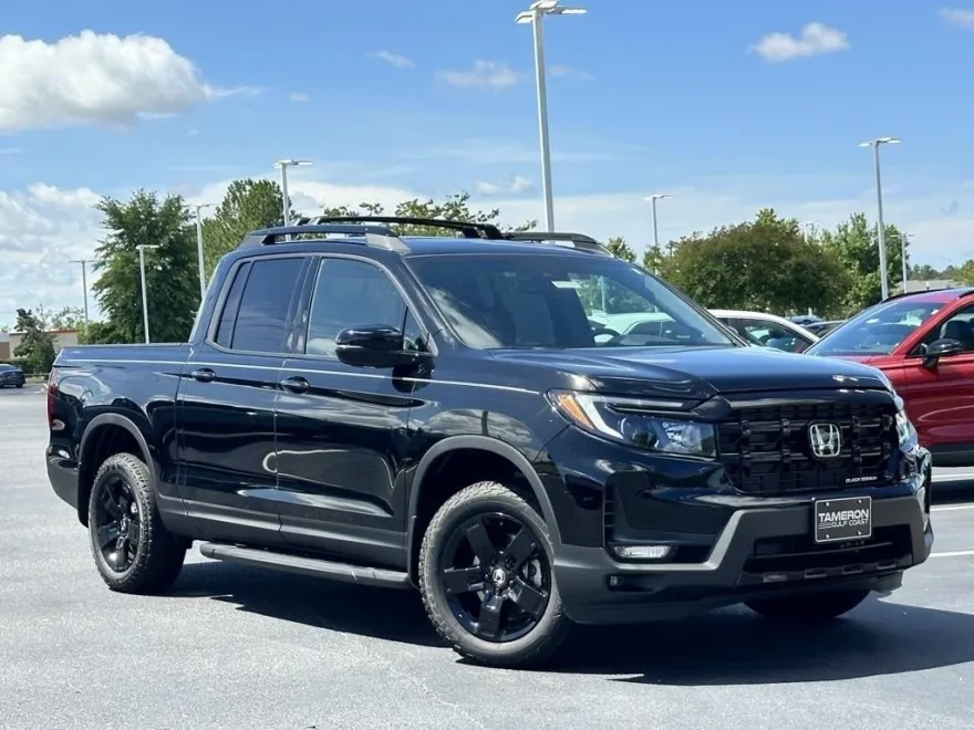 2025 Honda Ridgeline Black Edition photo 1