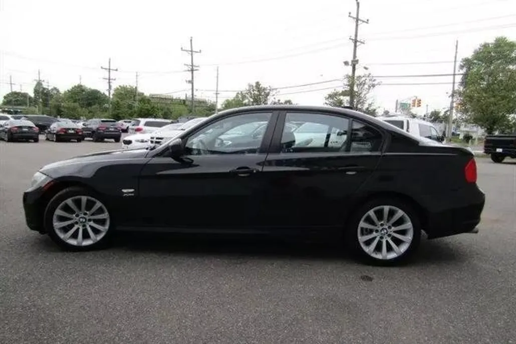2011 Bmw 328i xDrive photo 1