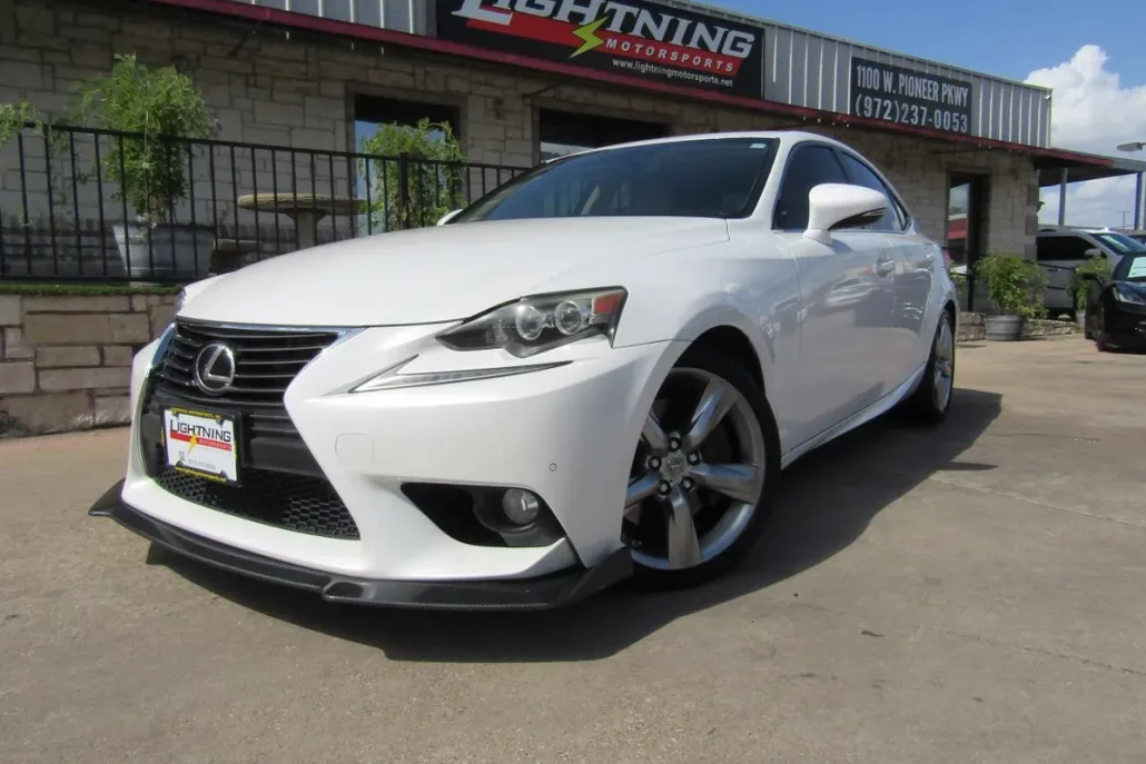 2014 Lexus IS 350 photo 1