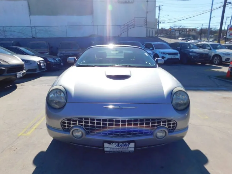 2004 Ford Thunderbird Deluxe photo 1