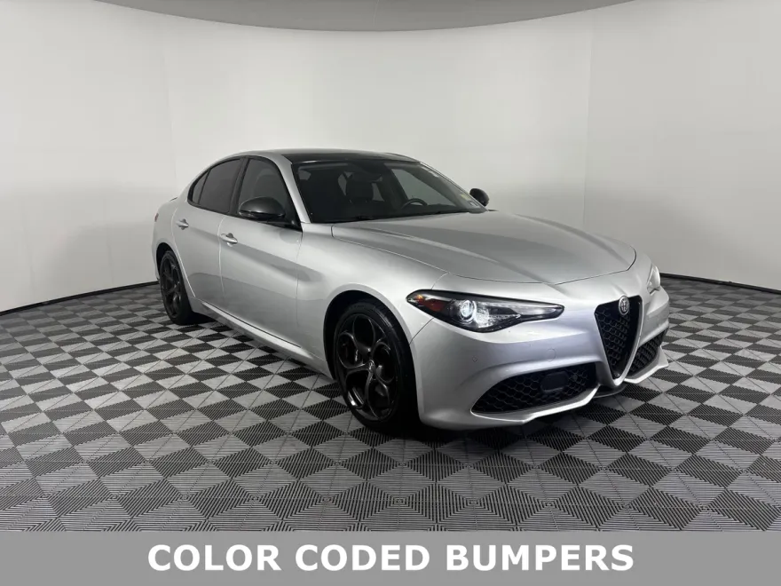 2019 Alfa Romeo Giulia Ti Sport photo 1