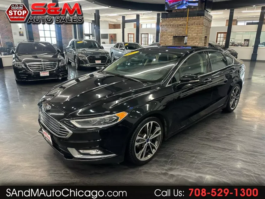 2017 Ford Fusion Titanium photo 1